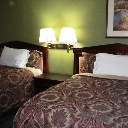Holiday Motel - Fresno Szoba fotó